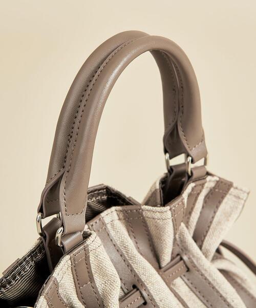 BEAUTY&YOUTH UNITED ARROWS(ビューティーアンドユースユナイテッドアローズ)の「BY∴ コンビパネルミニドローストショルダーバッグ -2WAY- ◆(ショルダーバッグ・レディース・ナチュラル/モカ・FREE)」の14枚目の写真