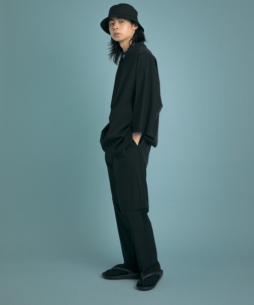 Uiscel(ユイセル)の「Uiscel ドライ2WAYテーパードパンツ(その他パンツ・メンズ・ブラック/ベージュ・MEDIUM/LARGE)」の7枚目の写真