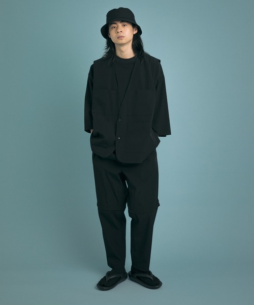 Uiscel(ユイセル)の「Uiscel ドライ2WAYテーパードパンツ(その他パンツ・メンズ・ブラック/ベージュ・MEDIUM/LARGE)」の14枚目の写真