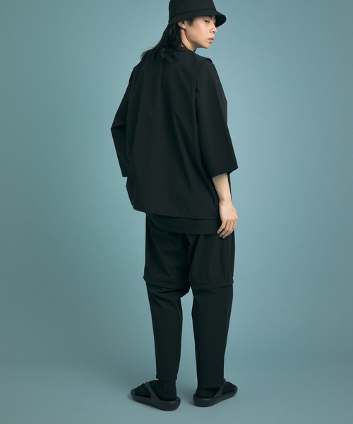 Uiscel(ユイセル)の「Uiscel ドライ2WAYテーパードパンツ(その他パンツ・メンズ・ブラック/ベージュ・MEDIUM/LARGE)」の19枚目の写真