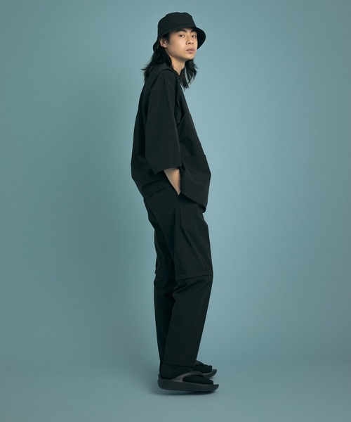Uiscel(ユイセル)の「Uiscel ドライ2WAYテーパードパンツ(その他パンツ・メンズ・ブラック/ベージュ・MEDIUM/LARGE)」の12枚目の写真