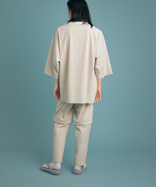 Uiscel(ユイセル)の「Uiscel ドライ2WAYテーパードパンツ(その他パンツ・メンズ・ブラック/ベージュ・MEDIUM/LARGE)」の4枚目の写真