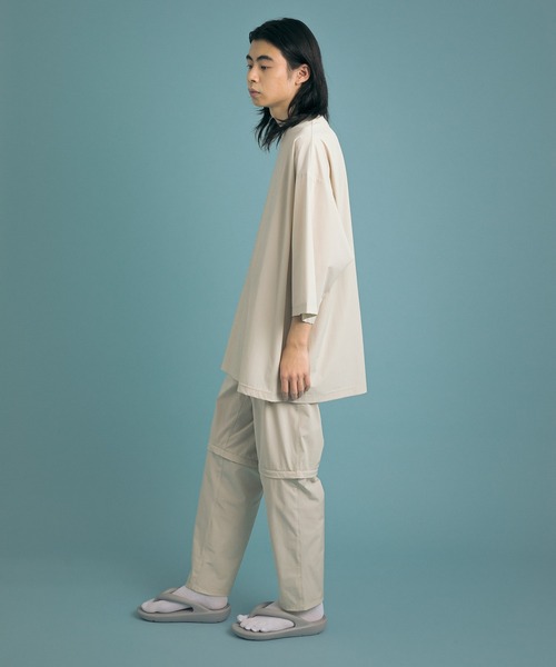 Uiscel(ユイセル)の「Uiscel ドライ2WAYテーパードパンツ(その他パンツ・メンズ・ブラック/ベージュ・MEDIUM/LARGE)」の11枚目の写真