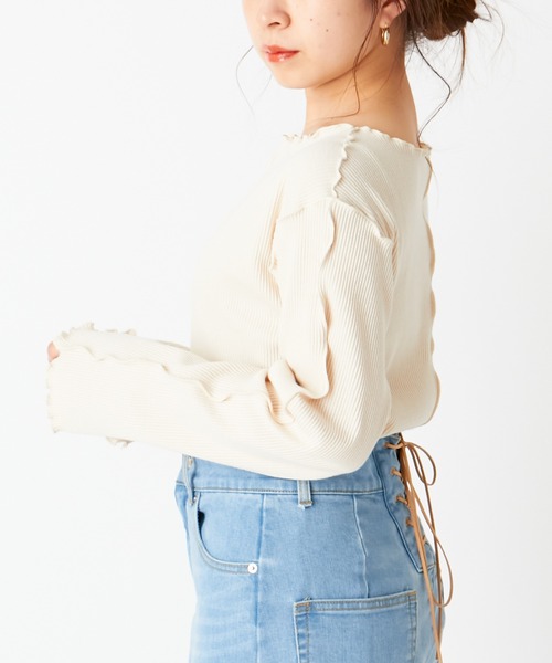 Chico(チコ)の「配色メローフレアT(Tシャツ/カットソー・レディース・ミント/ライトベージュ/アイボリー/ブラック・FREE)」の20枚目の写真