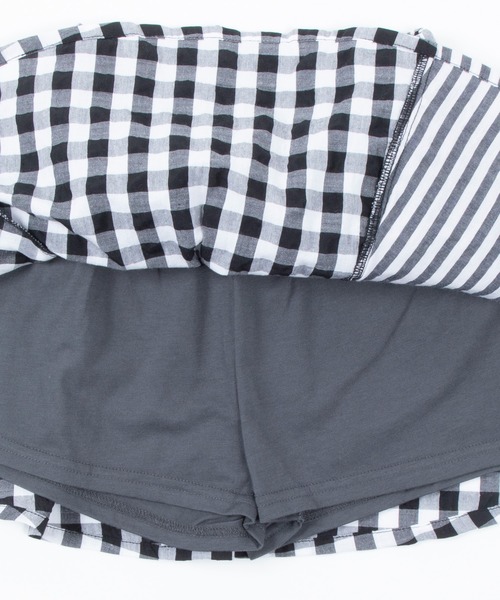 trois lapins kp(トロワラパンケーピー)の「切替えデザインのスカパン(100-130cm)(スカート・キッズ・レッド/ブラック・130cm/110cm/100cm/120cm)」の6枚目の写真