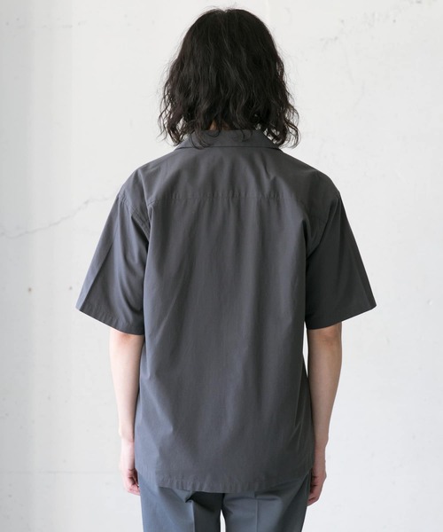 URBAN RESEARCH DOORS（アーバンリサーチドアーズ）の「イージーケアオープンカラーシャツ（シャツ/ブラウス・メンズ・オレンジ/グリーン系その他/ホワイト/ブルー系その他/チャコールグレー・40/38）」の6枚目の写真