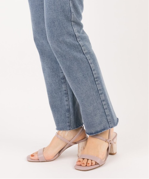 RANDA(ランダ)の「デザインヒールスクエアトゥサンダル(サンダル・レディース・ブラウン/パープル/アイボリー・L/M/S/LL)」の10枚目の写真