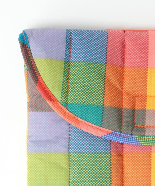 BAGGU(バグー)の「<BAGGU(バグ―)> Laptop Sleeve 13インチ PCケース(PC・タブレットケース・レディース・ベージュ/その他1/ケリー/ライラック・FREE)」の9枚目の写真