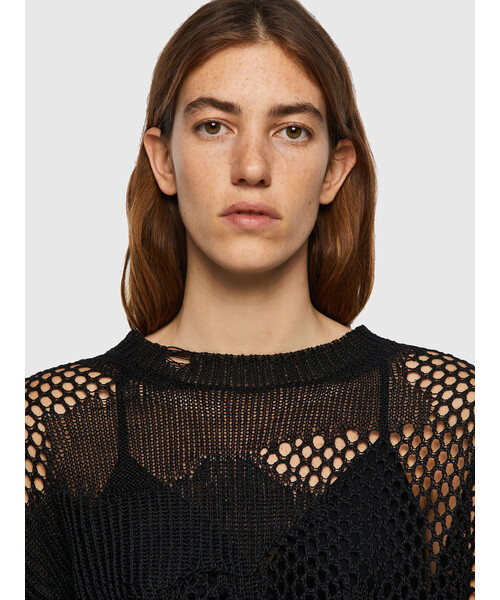 DIESEL(ディーゼル)の「レディース ニット カモフラ クルーネック セーター(ニット/セーター・レディース・ピンク/ブラック・LARGE/MEDIUM/X-SMALL/SMALL)」の9枚目の写真