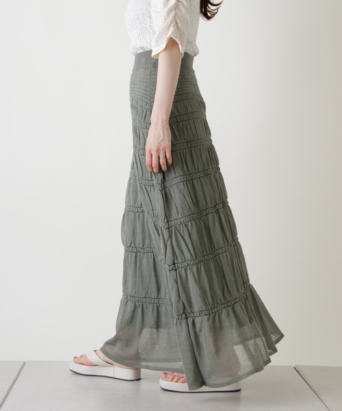 Kastane（カスタネ）の「シャーリングティアードニットスカート（スカート・レディース・ローズ/ブラック/ホワイト系その他/オリーブ・FREE）」の18枚目の写真