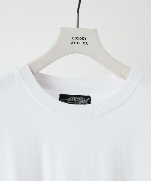 COLONY 2139（コロニートゥーワンスリーナイン）の「JIMMY'Z プリントTシャツ(ユニセックス可)/ジミーズコラボアイテム（Tシャツ/カットソー・メンズ・ホワイト/チャコールグレー/グレー/サックスブルー/ホワイト系その他/グレー系その他/ホワイト系その他2/ホワイト系その他3/ピンク・MEDIUM/LARGE）」の20枚目の写真