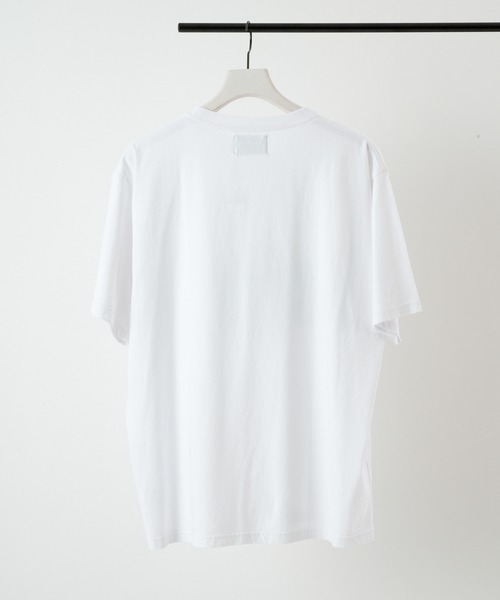 COLONY 2139（コロニートゥーワンスリーナイン）の「JIMMY'Z プリントTシャツ(ユニセックス可)/ジミーズコラボアイテム（Tシャツ/カットソー・メンズ・ホワイト/チャコールグレー/グレー/サックスブルー/ホワイト系その他/グレー系その他/ホワイト系その他2/ホワイト系その他3/ピンク・MEDIUM/LARGE）」の10枚目の写真
