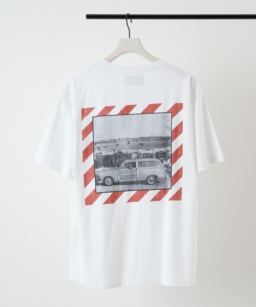 COLONY 2139（コロニートゥーワンスリーナイン）の「JIMMY'Z プリントTシャツ(ユニセックス可)/ジミーズコラボアイテム（Tシャツ/カットソー・メンズ・ホワイト/チャコールグレー/グレー/サックスブルー/ホワイト系その他/グレー系その他/ホワイト系その他2/ホワイト系その他3/ピンク・MEDIUM/LARGE）」の11枚目の写真