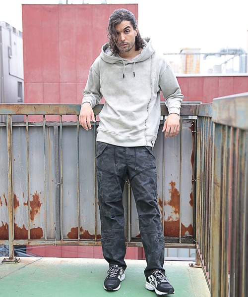 RATTLE TRAP（ラトルトラップ）の「ムラ染め裏毛パーカー（パーカー・メンズ・カーキ/ブルー/チャコール・M/L/S）」の17枚目の写真