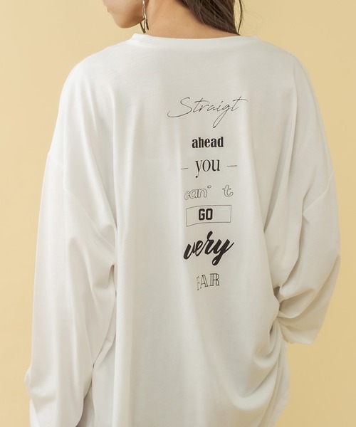 RASVOA（ラスボア）の「【WEB限定】ランダムバックロゴロンＴ（Tシャツ/カットソー・レディース・グレイッシュベージュ/チャコールグレー/ブラック/オフホワイト・FREE）」の2枚目の写真