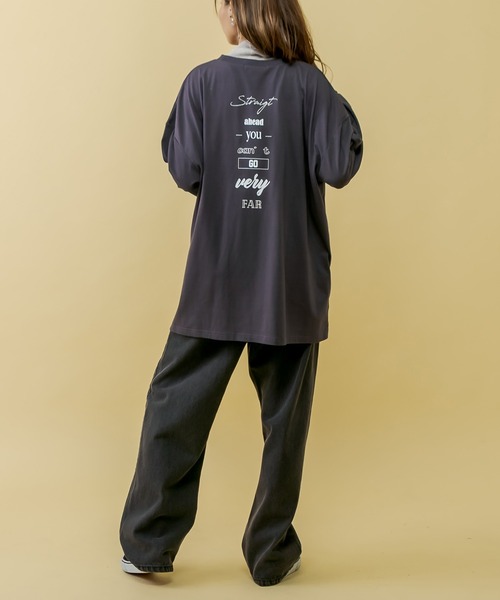 RASVOA（ラスボア）の「【WEB限定】ランダムバックロゴロンＴ（Tシャツ/カットソー・レディース・グレイッシュベージュ/チャコールグレー/ブラック/オフホワイト・FREE）」の19枚目の写真