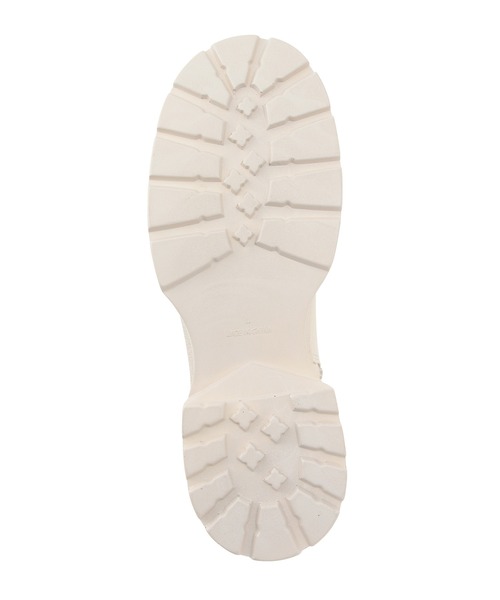 Juze（ジュゼ）の「【新色追加】【軽量】やわらかな履き心地。トラックソールサイドゴアブーツ（ブーツ・レディース・ブラック/カーキ/オフホワイト/ホワイト・S/LL/L/M）」の12枚目の写真