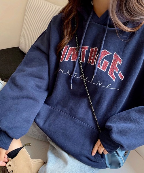 レッドカラーフロントロゴ オーバーサイズ スウェット トレーナー