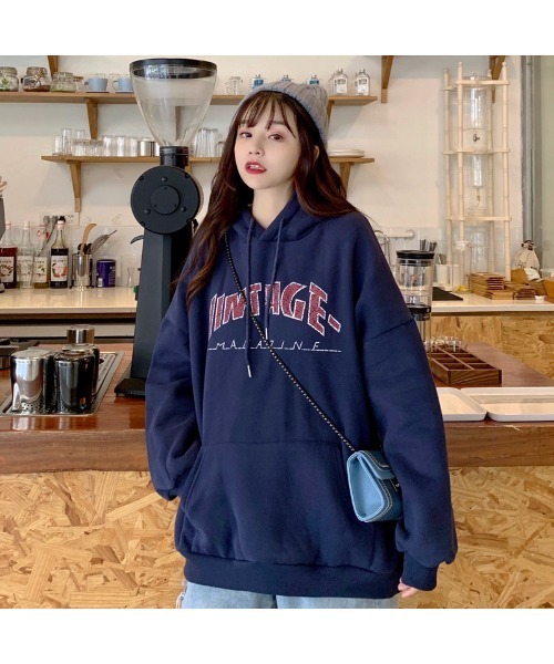 レッドカラーフロントロゴ オーバーサイズ スウェット トレーナー