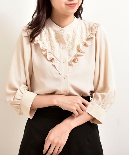MAJESTIC LEGON（マジェスティックレゴン）の「クラシカルプチフリルブラウス（シャツ/ブラウス・レディース・オフホワイト/アイボリー/ブラック・MEDIUM/SMALL）」の7枚目の写真