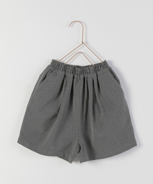 LOWRYS FARM（ローリーズファーム）の「ＴＲタックショートパンツ　217994（その他パンツ・キッズ・ベージュ/グレー系その他/グレー・130cm/120cm/110cm）」の2枚目の写真