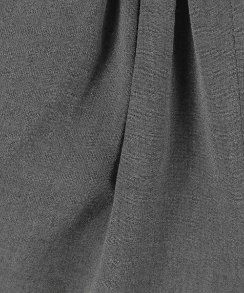 LOWRYS FARM（ローリーズファーム）の「ＴＲタックショートパンツ　217994（その他パンツ・キッズ・ベージュ/グレー系その他/グレー・130cm/120cm/110cm）」の9枚目の写真