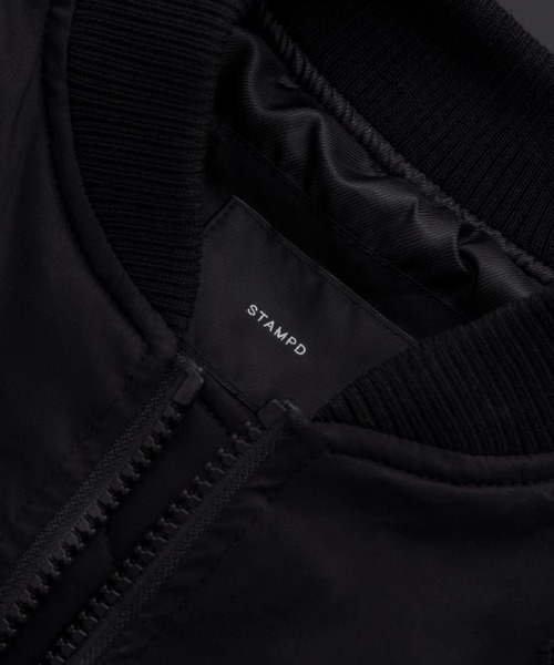 STAMPD(スタンプド)の「【STAMPD】STUDIO BOMBER JACKET(ミリタリージャケット・メンズ・ブラック・M)」の4枚目の写真