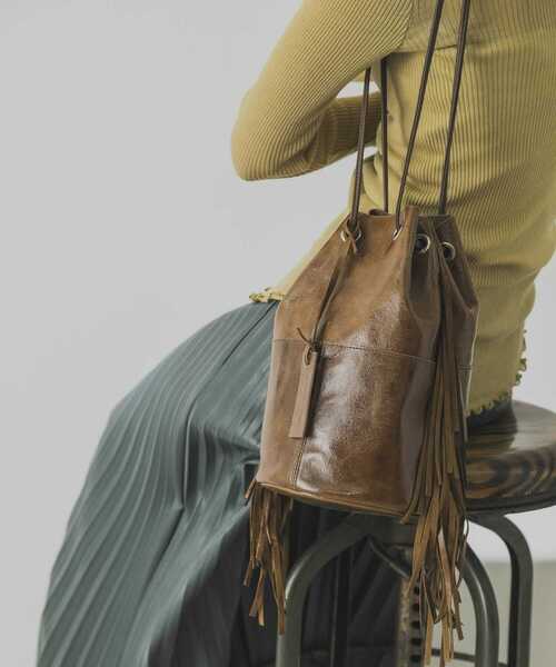 marco masi（マルコマージ）の「MARCO MASI　SIDE FRINGE BAG（ショルダーバッグ・レディース・キャメル・-）」の5枚目の写真