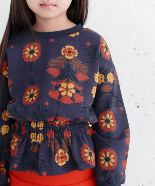 Rora（ローラ）の「エンターテイナー 花柄 スウェット (2color)（スウェット・キッズ・ネイビー/クリーム・120/140/110/130/150/100）」の2枚目の写真