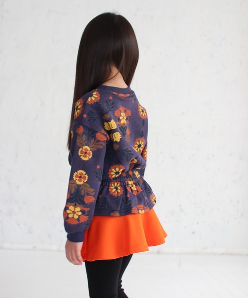 Rora（ローラ）の「エンターテイナー 花柄 スウェット (2color)（スウェット・キッズ・ネイビー/クリーム・120/140/110/130/150/100）」の13枚目の写真