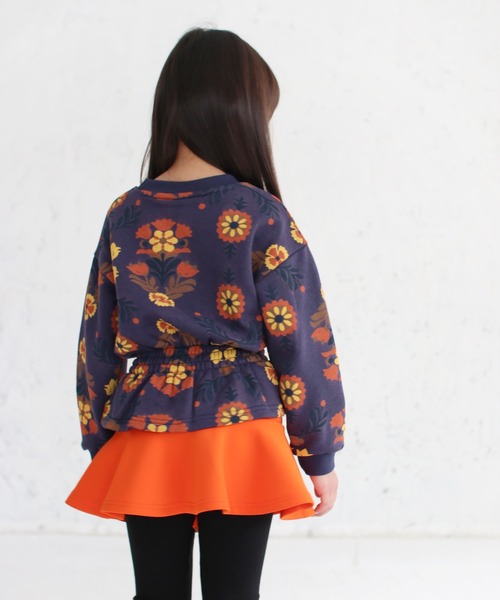 Rora（ローラ）の「エンターテイナー 花柄 スウェット (2color)（スウェット・キッズ・ネイビー/クリーム・120/140/110/130/150/100）」の18枚目の写真