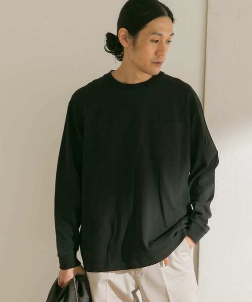 URBAN RESEARCH DOORS(アーバンリサーチドアーズ)の「KEEP-CLEAN 1POCKET LONG-SLEEVE T-SHIRTS(Tシャツ/カットソー・メンズ・パープル/ブルー系その他/ブラック/ホワイト/イエロー系その他・38/40)」の19枚目の写真