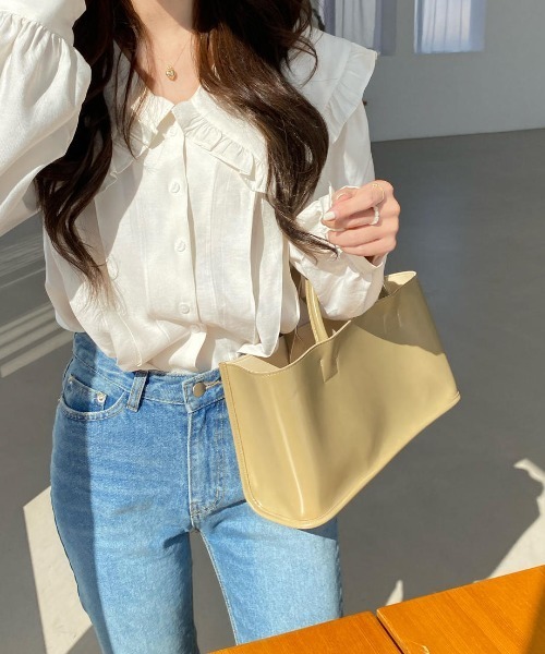 mood for a day（ムードフォーアデイ）の「big collar frill blouse / ビックカラーフリルブラウス（シャツ/ブラウス・レディース・ブラック/アイボリー・FREE）」の14枚目の写真