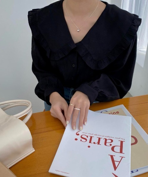 mood for a day（ムードフォーアデイ）の「big collar frill blouse / ビックカラーフリルブラウス（シャツ/ブラウス・レディース・ブラック/アイボリー・FREE）」の12枚目の写真