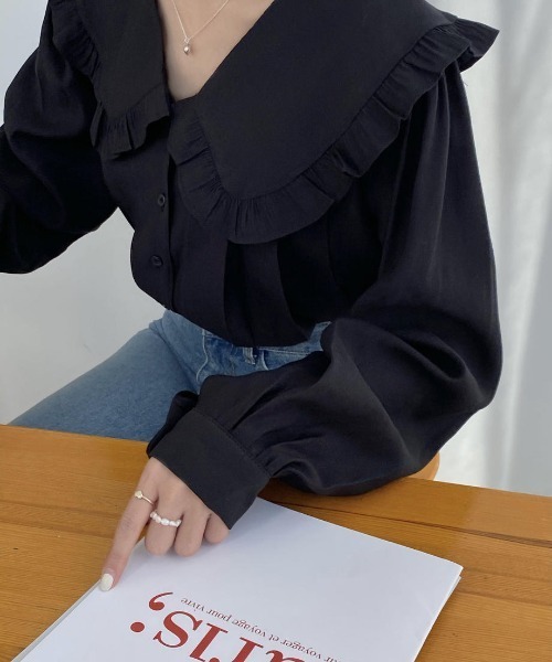 mood for a day（ムードフォーアデイ）の「big collar frill blouse / ビックカラーフリルブラウス（シャツ/ブラウス・レディース・ブラック/アイボリー・FREE）」の7枚目の写真