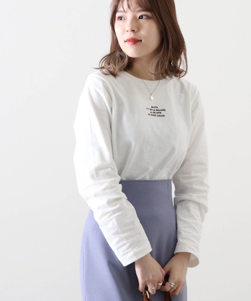 Cheek(チーク)の「プチロゴ刺繍プルオーバー(Tシャツ/カットソー・レディース・チャコールグレー/ベージュ/オフホワイト・MEDIUM)」の15枚目の写真