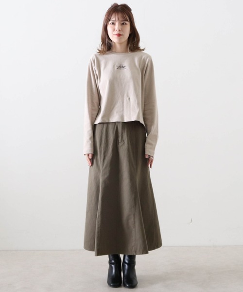 Cheek(チーク)の「プチロゴ刺繍プルオーバー(Tシャツ/カットソー・レディース・チャコールグレー/ベージュ/オフホワイト・MEDIUM)」の19枚目の写真