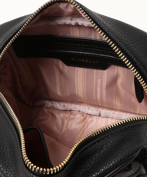 FIORELLI（フィオレッリ）の「(FIORELLI)ショルダーバッグ（ショルダーバッグ・レディース・ブラック/ベージュ・FREE）」の4枚目の写真