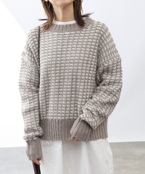 COLONY 2139(コロニートゥーワンスリーナイン)の「バイカラージャガードニットプルオーバー(ニット/セーター・レディース・ブラック/ベージュ/グリーン・MEDIUM/LARGE)」の19枚目の写真