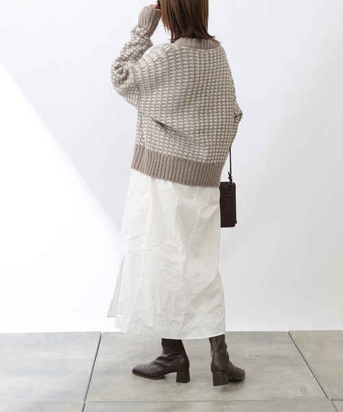 COLONY 2139(コロニートゥーワンスリーナイン)の「バイカラージャガードニットプルオーバー(ニット/セーター・レディース・ブラック/ベージュ/グリーン・MEDIUM/LARGE)」の6枚目の写真