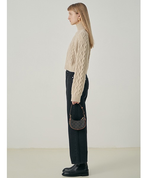 Fano Studios(ファノ ストゥディオズ)の「【Fano Studios】High neck cable short knit FD21S063(ニット/セーター・レディース・ベージュ・M/S/L)」の8枚目の写真