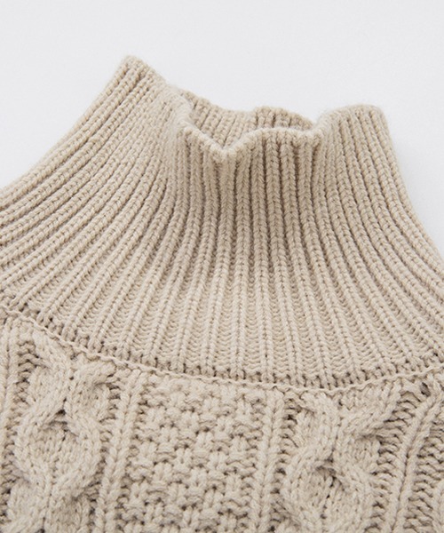 Fano Studios(ファノ ストゥディオズ)の「【Fano Studios】High neck cable short knit FD21S063(ニット/セーター・レディース・ベージュ・M/S/L)」の17枚目の写真