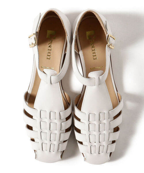 Demi-Luxe BEAMS（デミルクス ビームス）の「PASCUCCI / レザー グルカサンダル（サンダル・レディース・ホワイト/ブラック・35/36/37/38）」の3枚目の写真