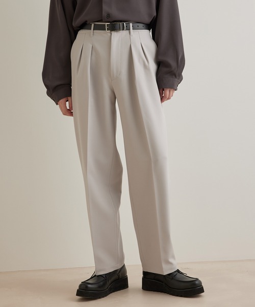 JUNRED(ジュンレッド)の「スムースストレッチタックワイドパンツ(スラックス・メンズ・ブラック系その他/グリーン/グレー系その他・S/L/M)」の4枚目の写真