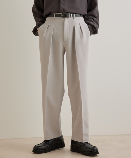 JUNRED(ジュンレッド)の「スムースストレッチタックワイドパンツ(スラックス・メンズ・ブラック系その他/グリーン/グレー系その他・S/L/M)」の5枚目の写真