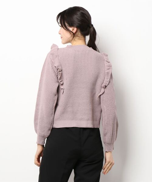 axes femme（アクシーズファム）の「肩フリルニット（ニット/セーター・レディース・チャコール/ピンク/キナリ・MEDIUM）」の5枚目の写真