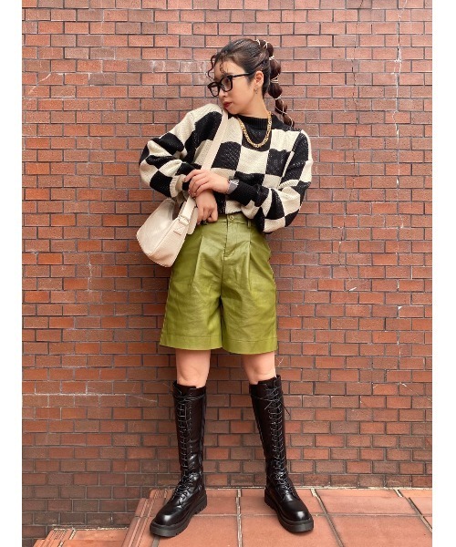 WC（ダブル シー）の「フェイクレザータックショートパンツ（その他パンツ・レディース・ブラック/グリーン・FREE）」の17枚目の写真