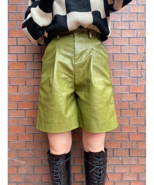 WC（ダブル シー）の「フェイクレザータックショートパンツ（その他パンツ・レディース・ブラック/グリーン・FREE）」の22枚目の写真