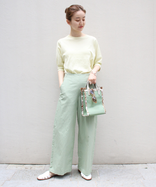 IENA（イエナ）の「コットン麻クルーネックプルオーバー（ニット/セーター・レディース・イエロー/パープル/グレー/ホワイト/ベージュ・FREE）」の20枚目の写真