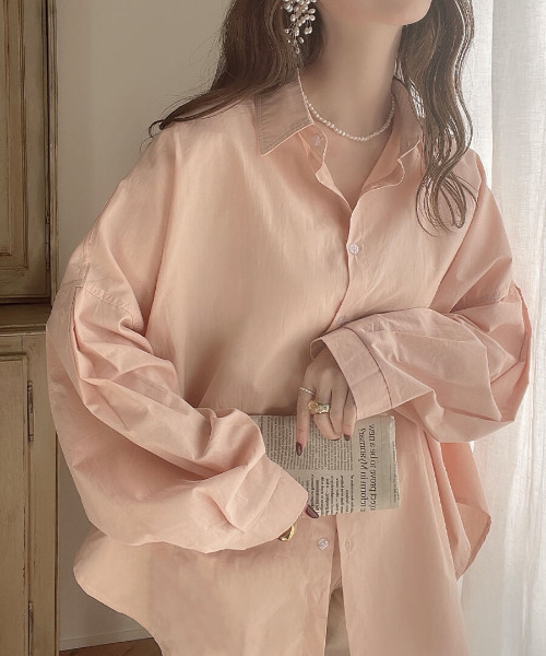 ISOOK（アイスー）の「Over sized tuck shirt / オーバーサイズ